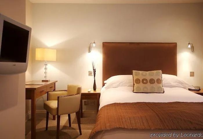 The George Hotel & Monty'S Cheltenham