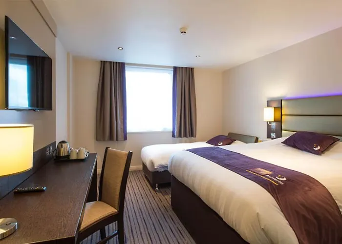 Premier Inn Watford Central