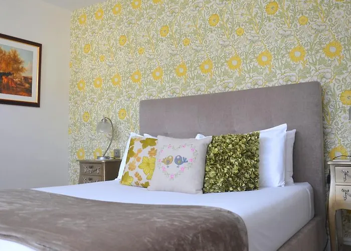 The Retro Bed & Breakfast Canterbury