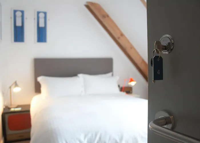 Bed and Breakfast The Blue Door New Quay