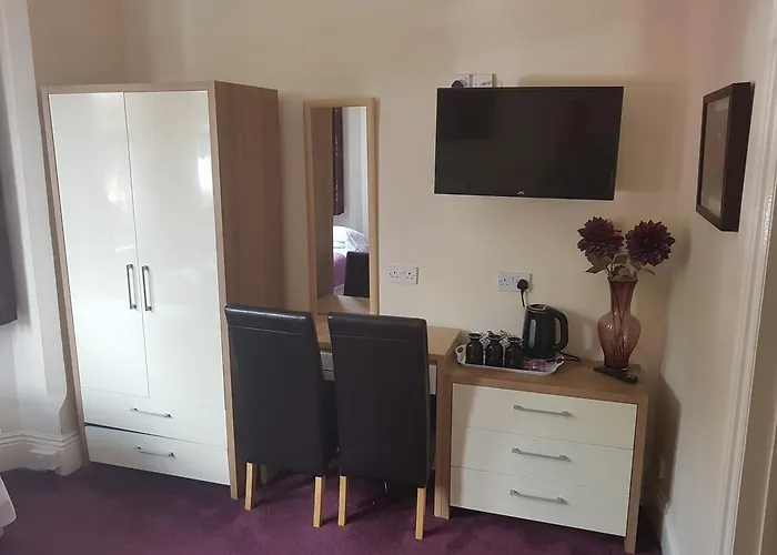 White House View Guest House Oxford