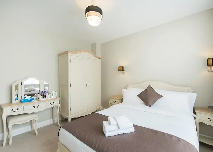 Docklands Lodge London