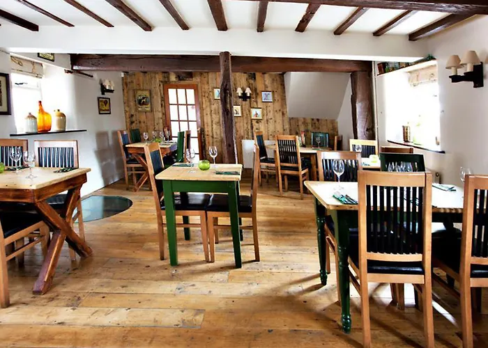Harewood End Inn Hardwicke
