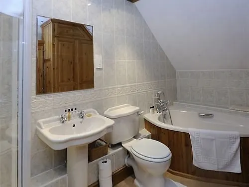 Brompton Farmhouse B&B Wroxeter