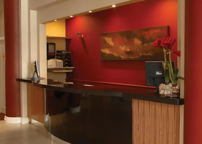 Menzies Strathmore Luton - un Hotel de 4 estrellas