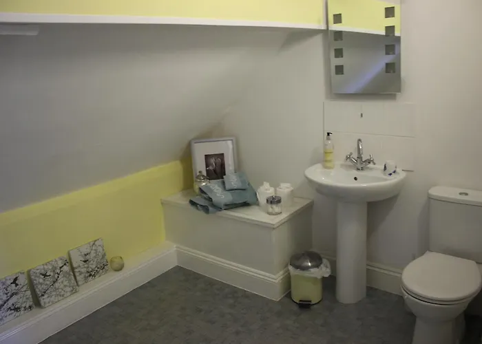The Olde House Bed & Breakfast Dunster