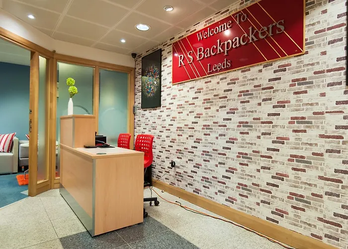 Russell Scott Backpackers Hostel Leeds 