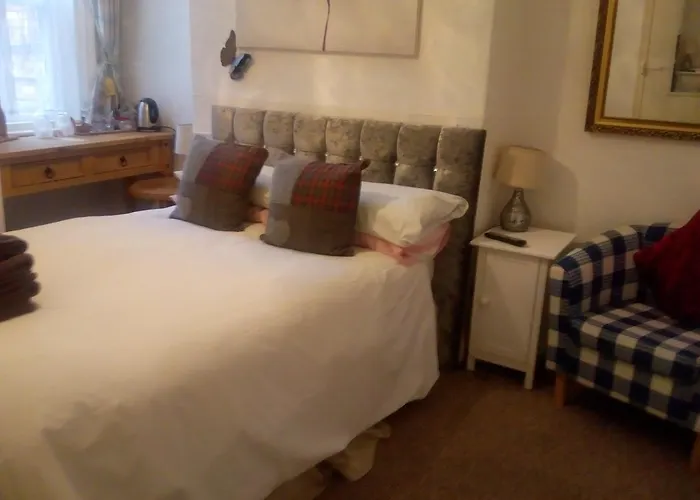 The Douglas Guest House Scarborough