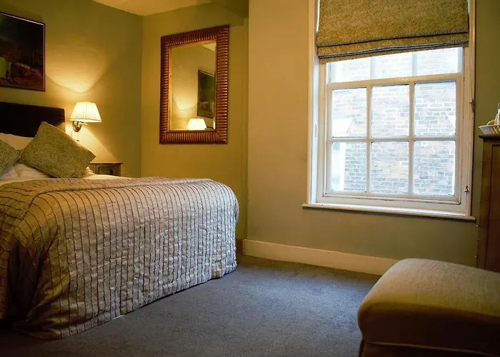 White Horse & Griffin Hotel Whitby