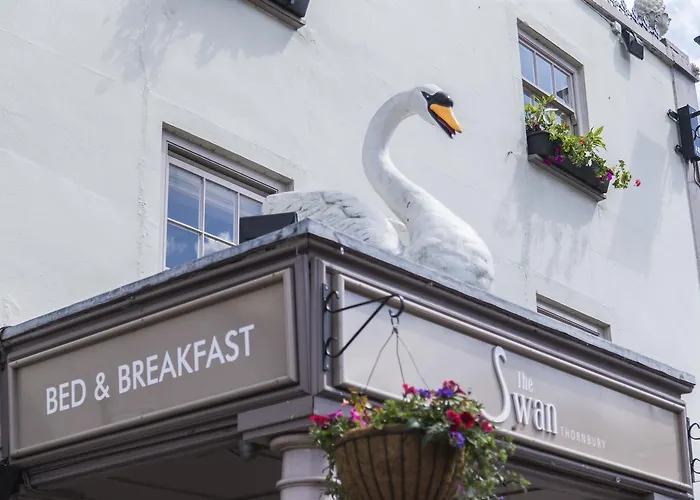 The Swan Hotel Thornbury 