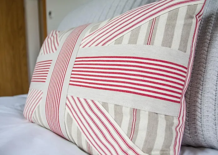 The Oceanic Luxury Aparthotel Falmouth