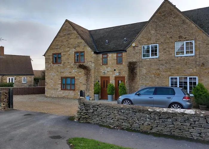 B - Simply Rooms Stow-on-the-Wold