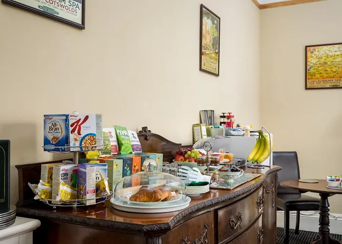Crossways Guest House Cheltenham