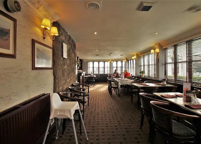 Fairway Hotel Bathgate