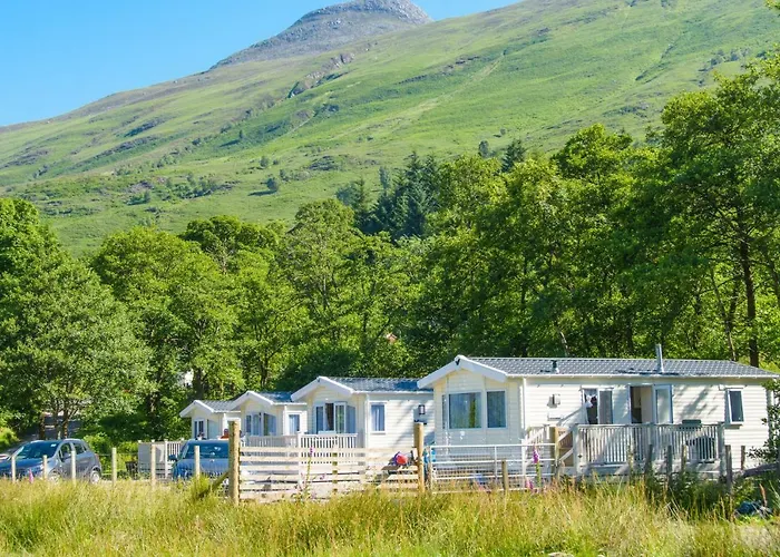 Heart Of Glencoe Holidays