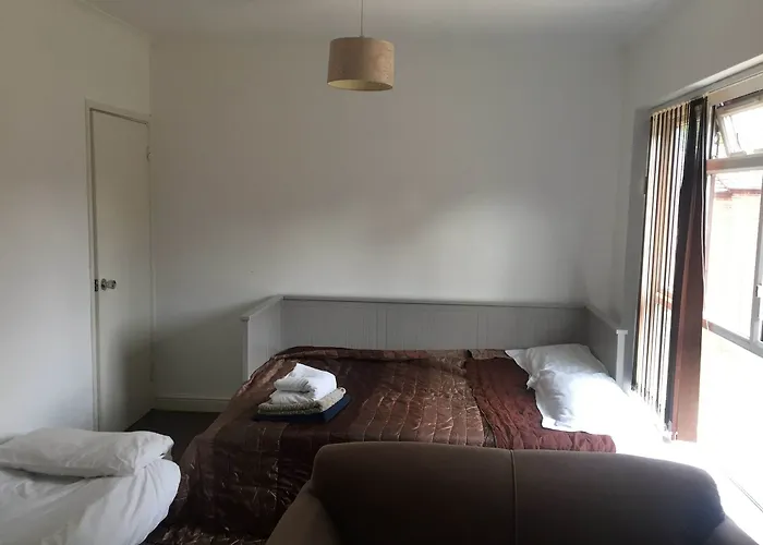 Old Palace Budget Rooms Norwich