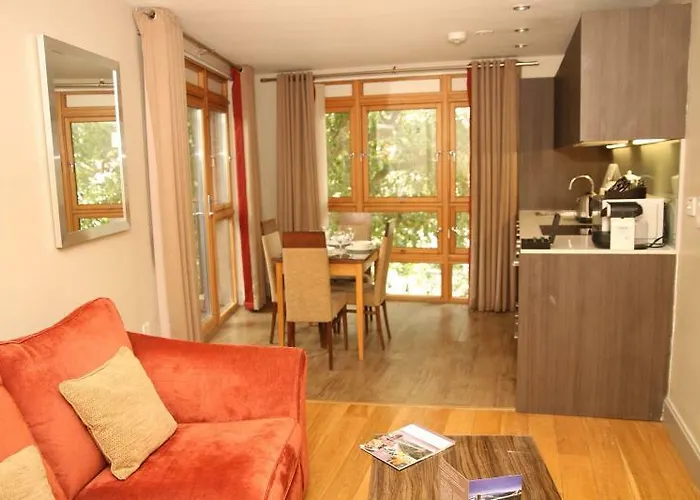 Premier Suites Bristol Cabot Circus