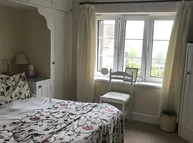 Garstoncottage Bathford