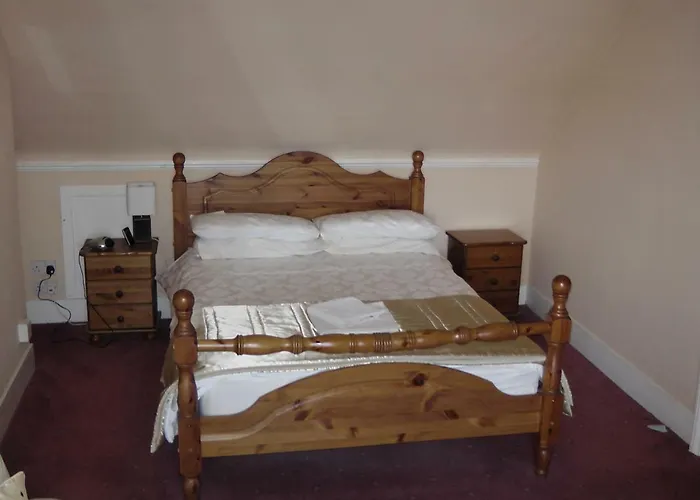 Beeches Guest House Dyce