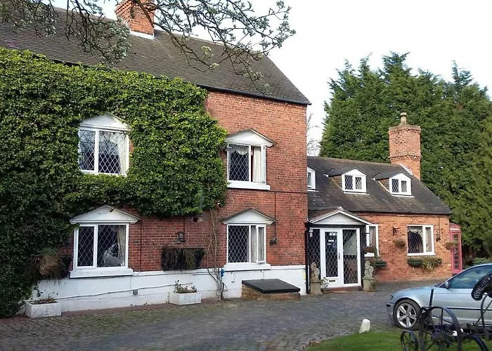 Featherstone Farm Hotel Shareshill