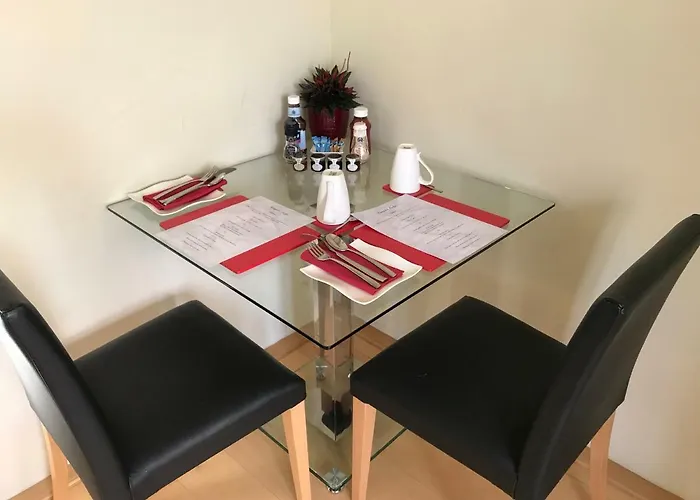 Hemples Lodge Newcastle 
