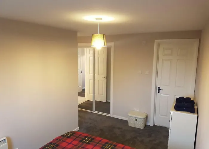Ansab - High Quality Double Room In Shared Apartment Glasgow