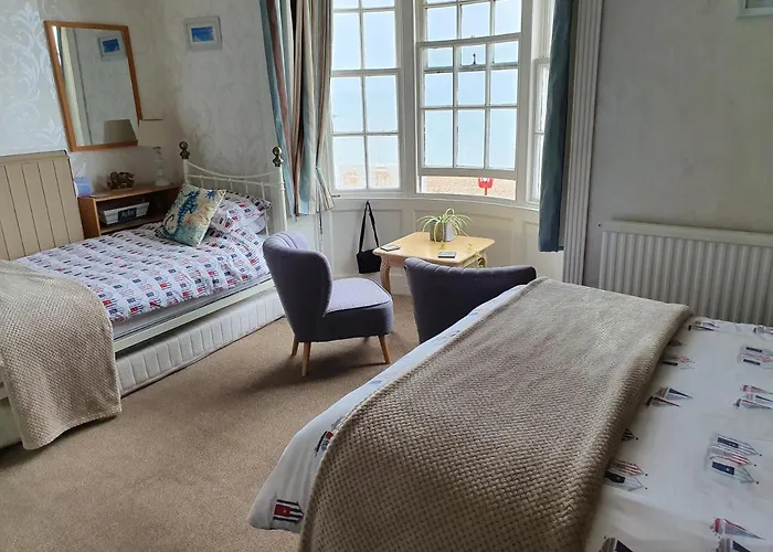Lyndale Guest House Weymouth
