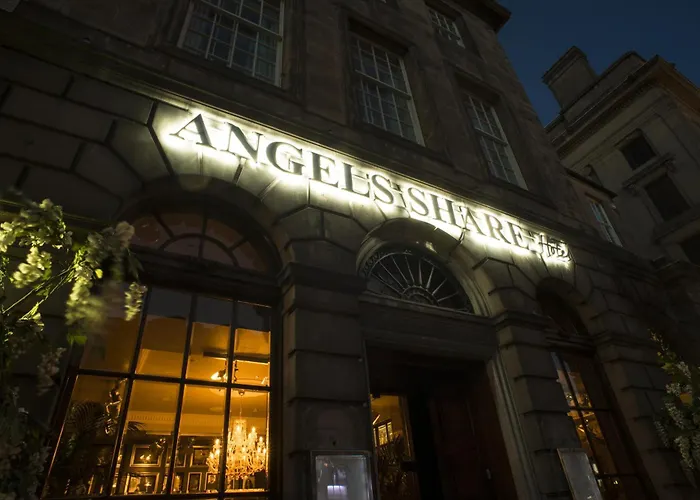 St Andrews Hotels near Edinburgh Airport (EDI)