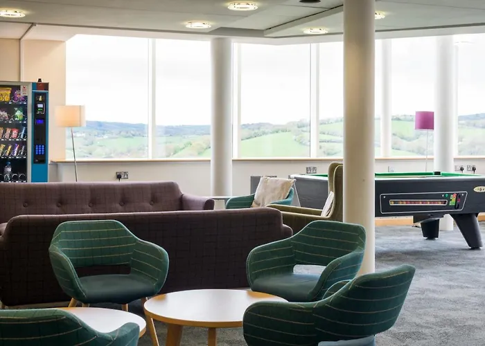 University Of Exeter - Holland Hall