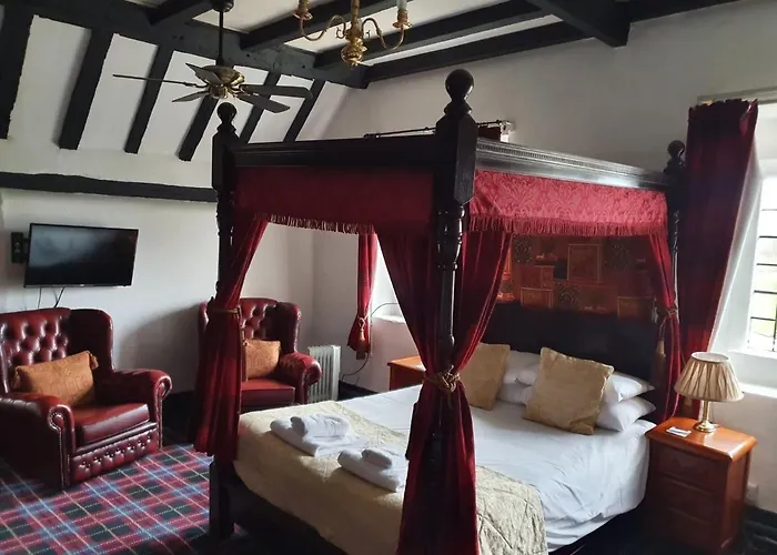 Old Court Hotel & Apartments Symonds Yat