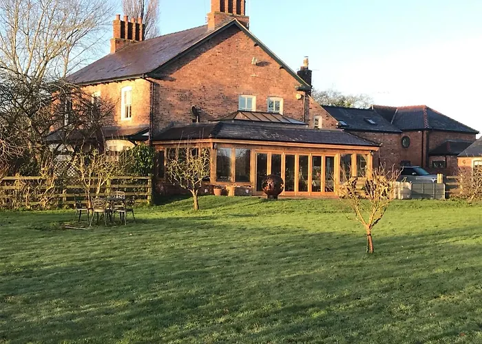 Hollies Farm B&B Wrexham