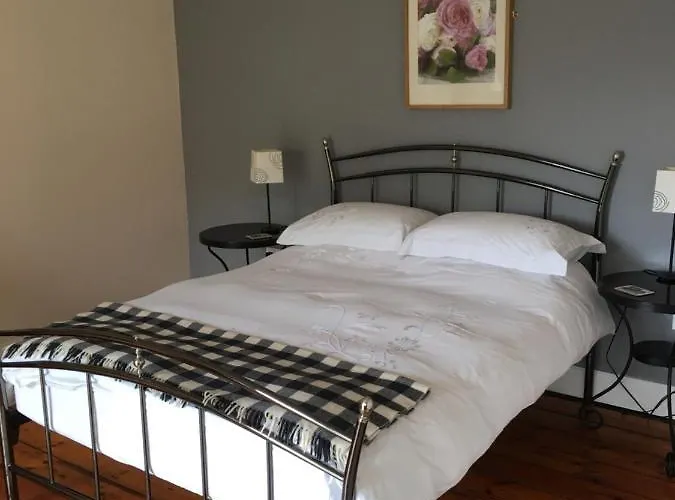 The Barn Bed And Breakfast Hale 